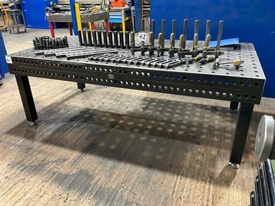 Overview picture of Siegmund welding table